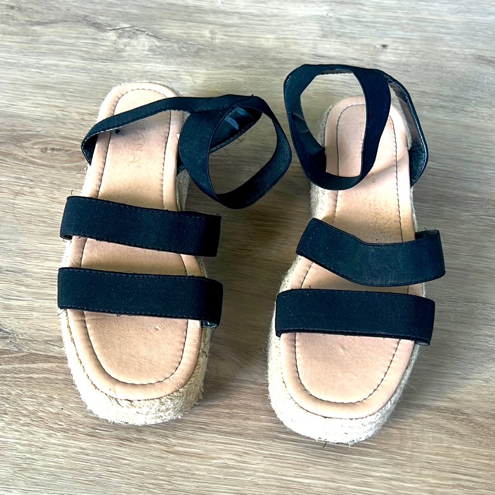 Liliana Black Espadrilles